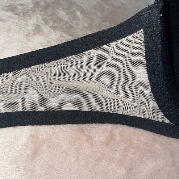 Victoria’s Secret lined Demi bra size 36C - Picture 9 of 12